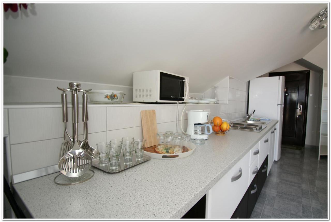 Apartments Sanda 2 Promajna Room photo
